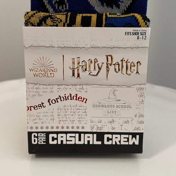 Harry Potter Casual Crew 6-Pack of Socks NWT - Picture 4 of 7